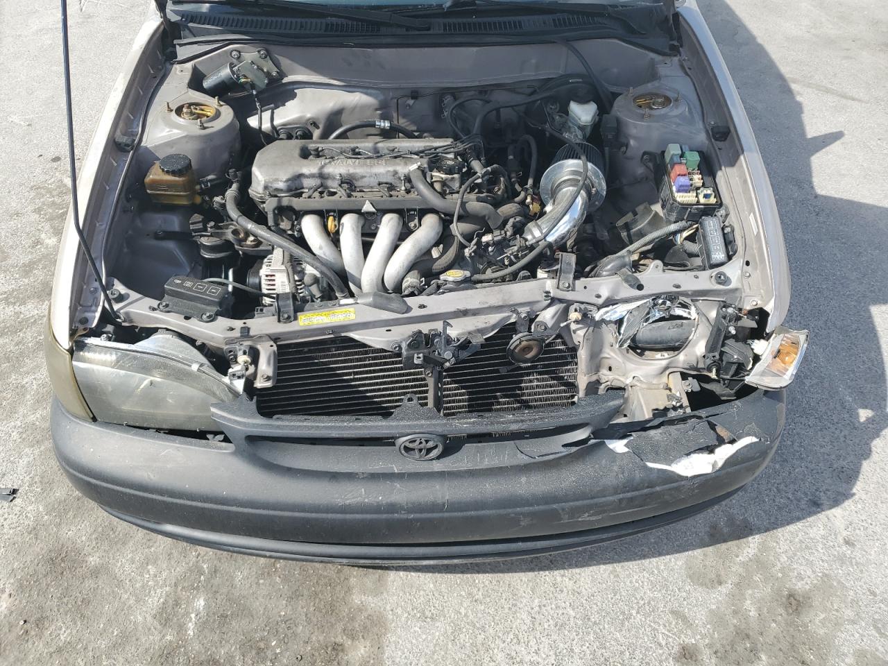 1998 Toyota Corolla - Image 11
