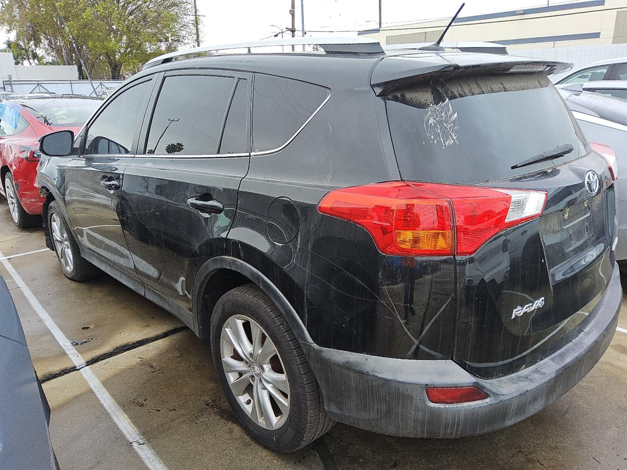 2015 Toyota RAV 4 - Image 2
