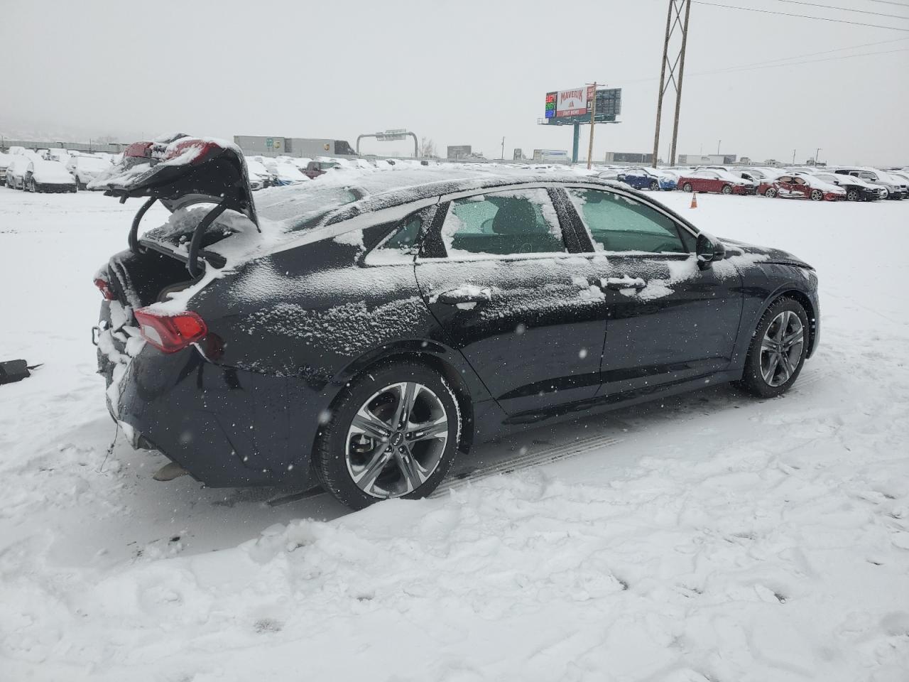 2024 Kia K5 - Image 3