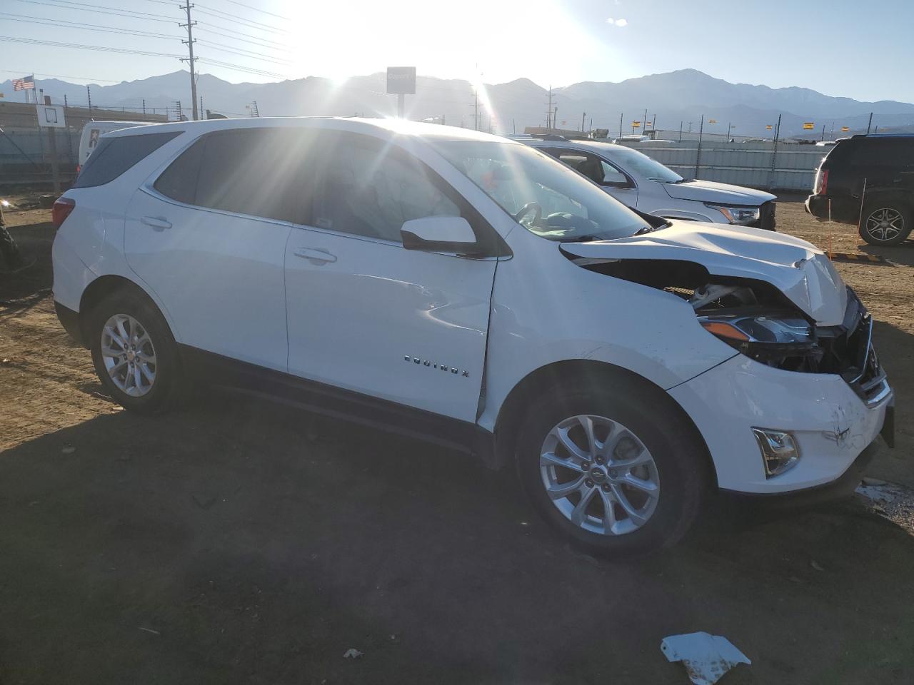2020 Chevrolet Equinox - Image 4