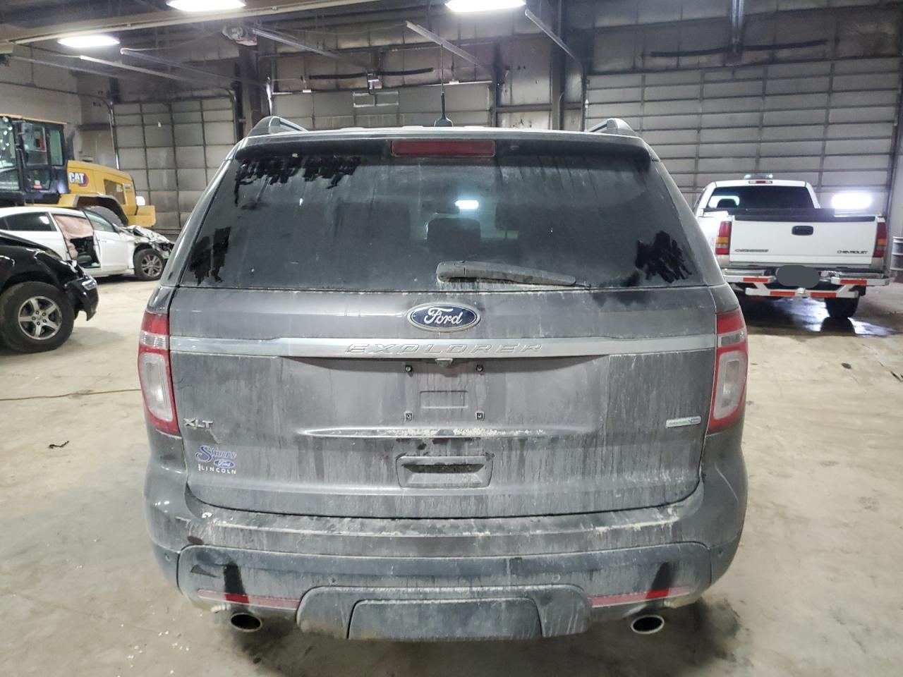 2013 Ford Explorer - Image 6