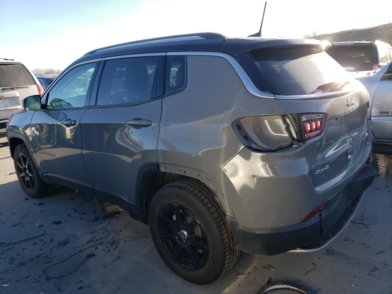 2019 Jeep Compass - Image 2