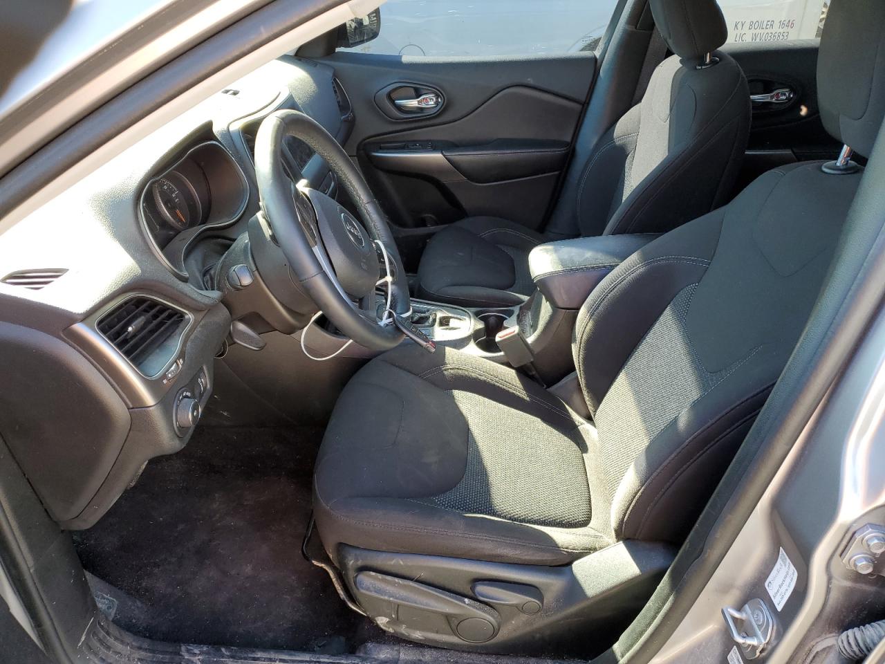 2019 Jeep Grand Cherokee - Image 7