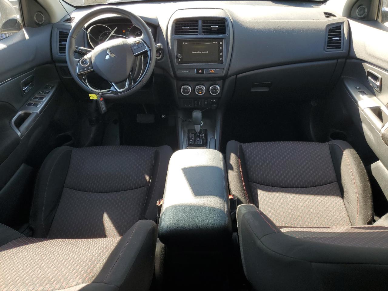 2019 Mitsubishi Outlander - Image 8