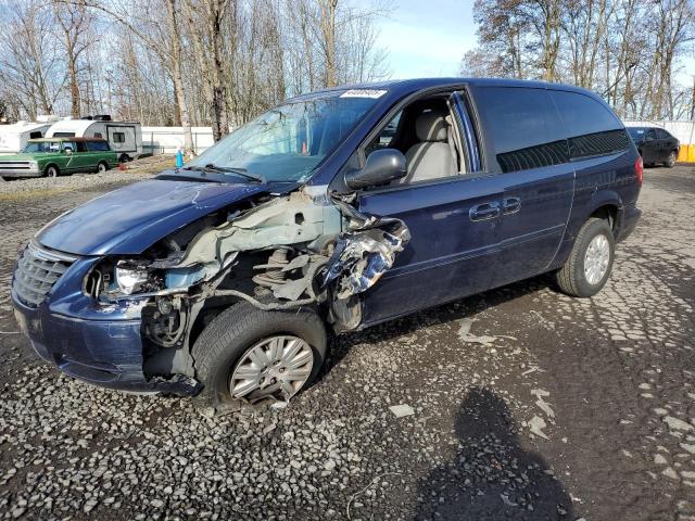 2005 Chrysler Town & Country Lx