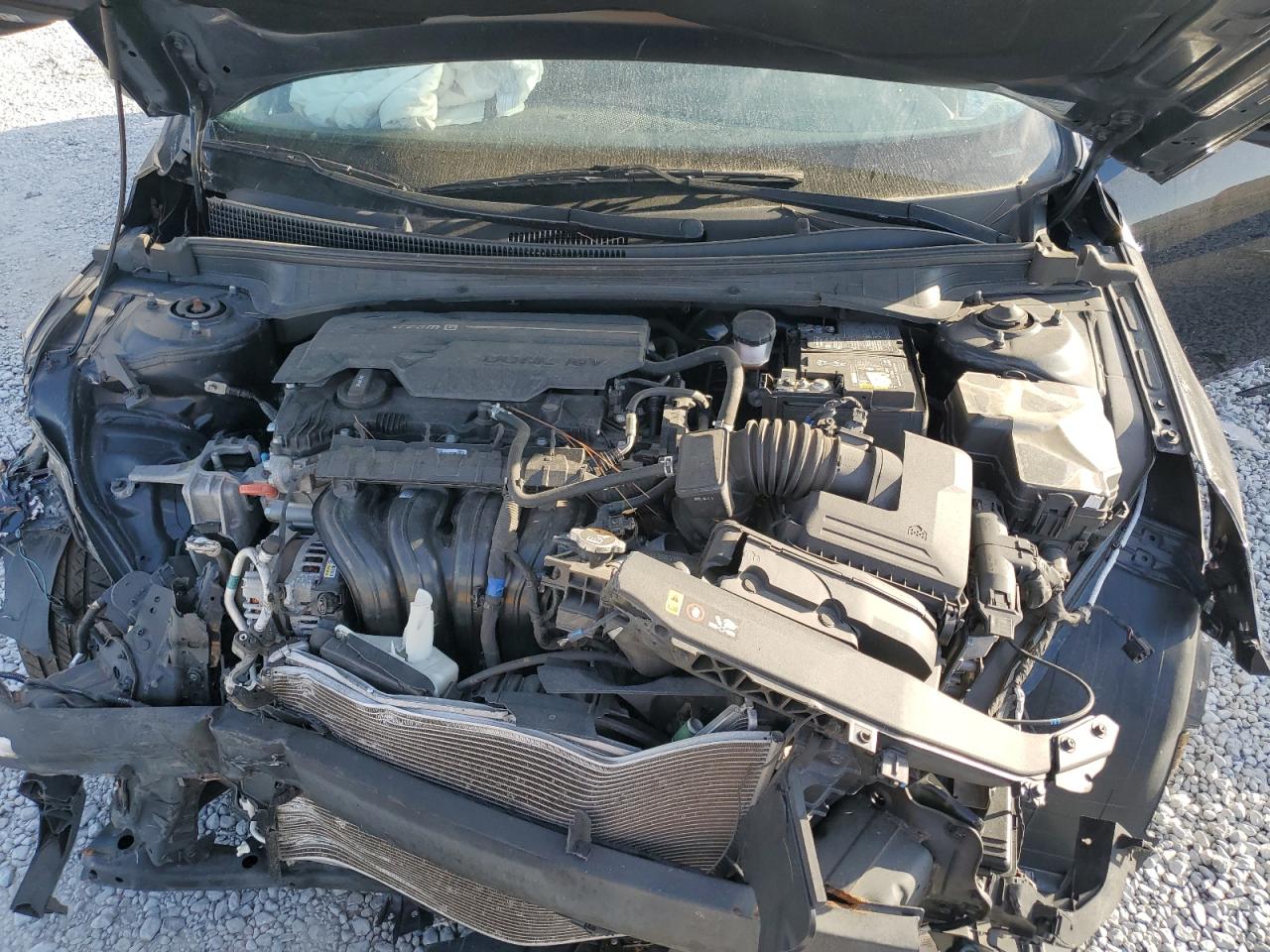 2021 Hyundai Elantra - Image 11