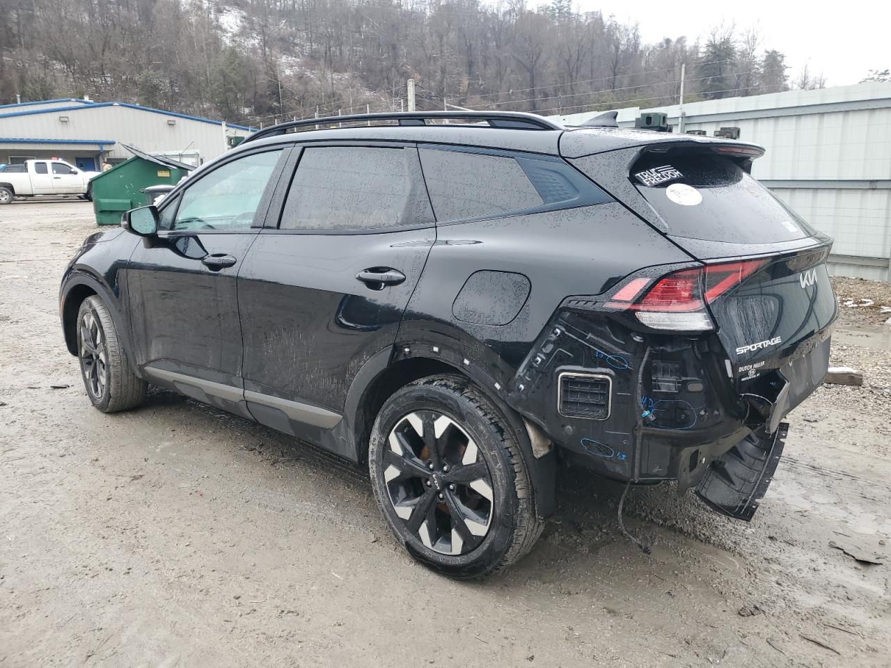 2023 Kia Sportage - Image 2