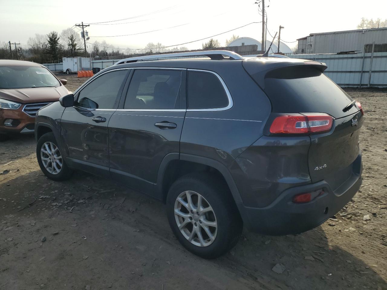 2014 Jeep Grand Cherokee - Image 2
