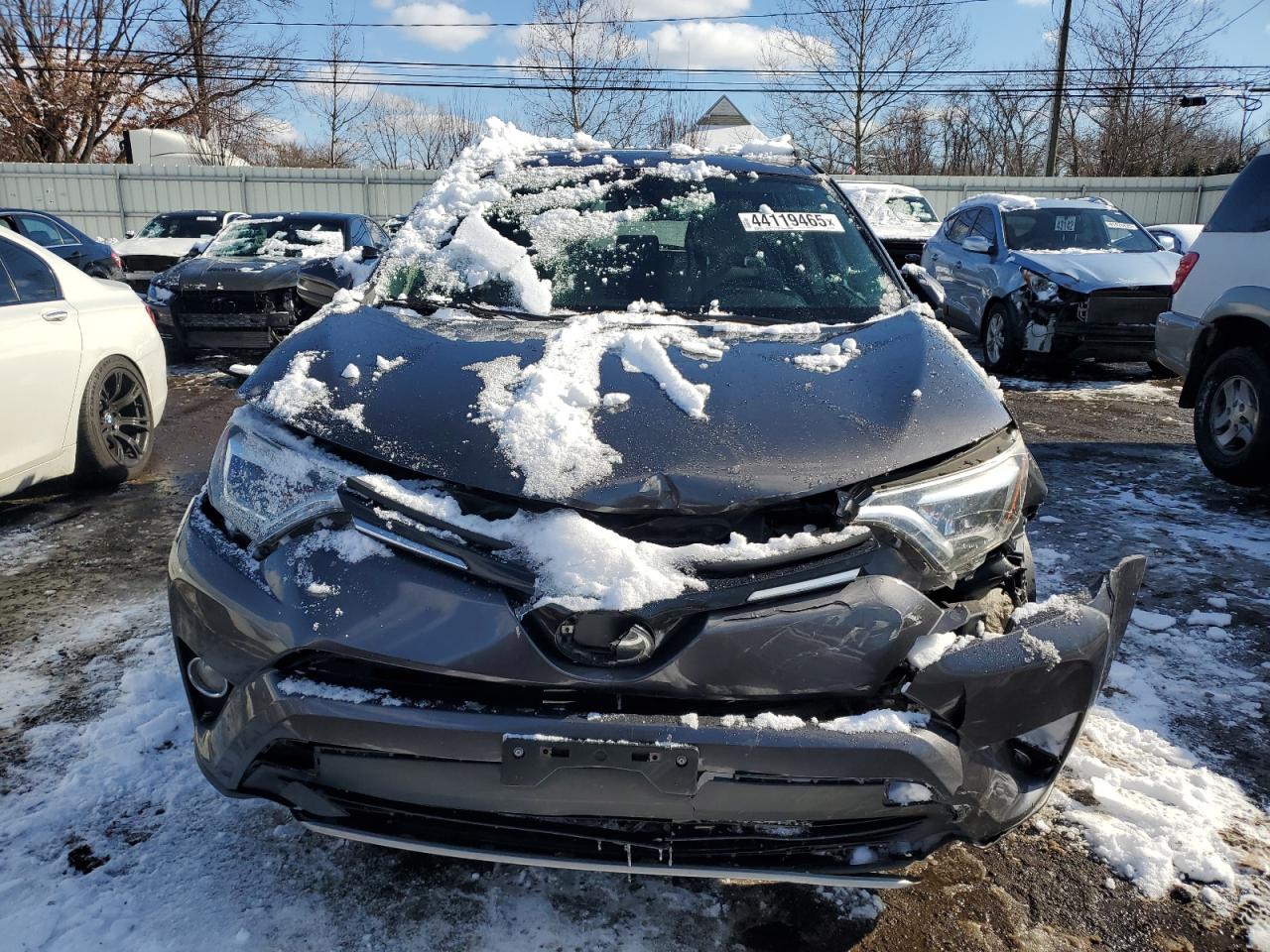 2017 Toyota RAV 4 - Image 5
