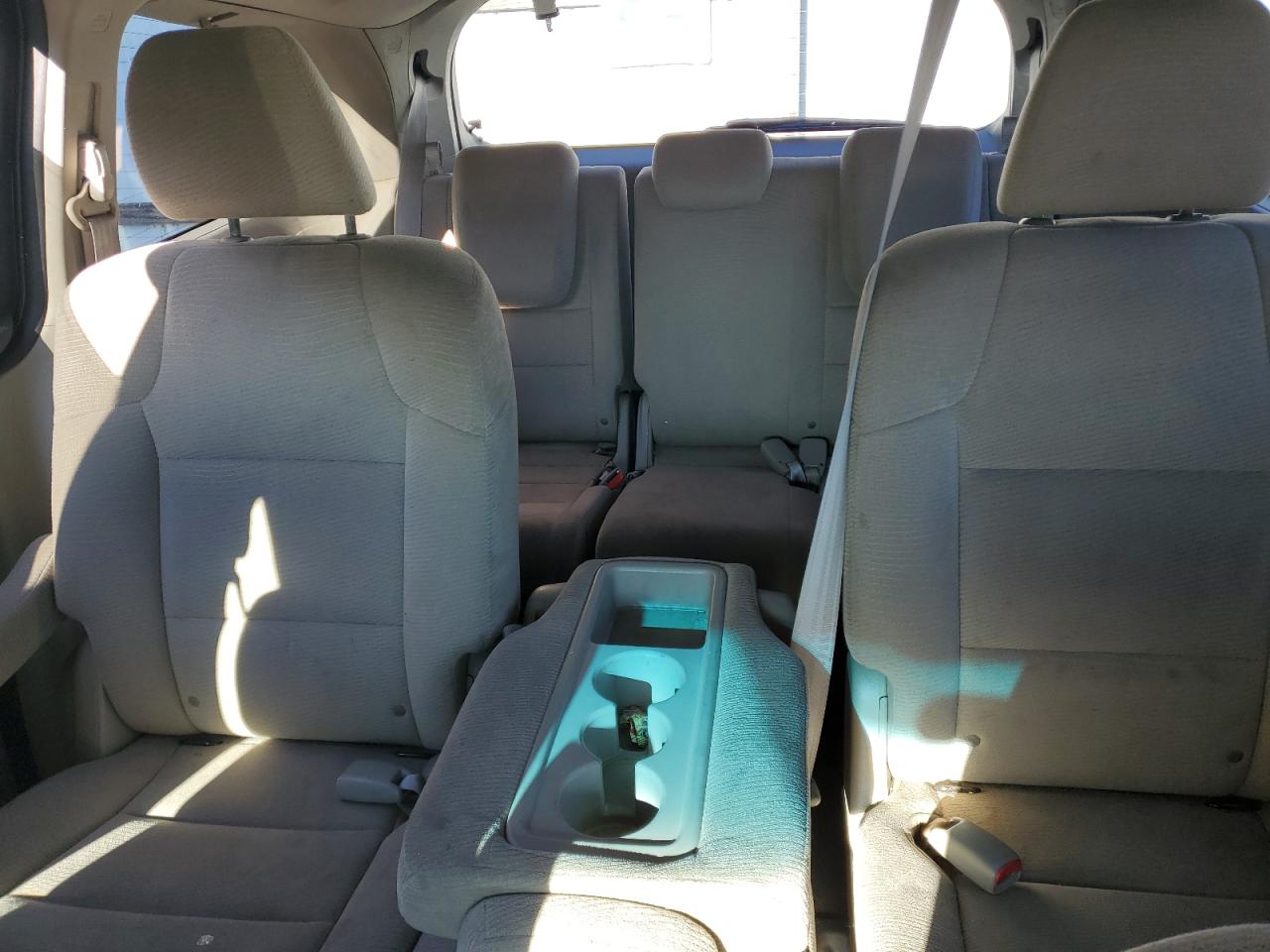 2011 Honda Odyssey - Image 10