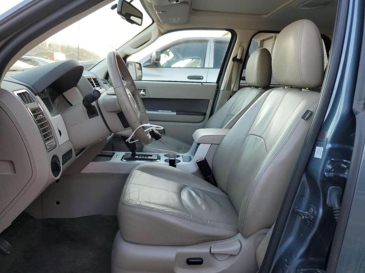2011 Mercury Mariner - Image 7
