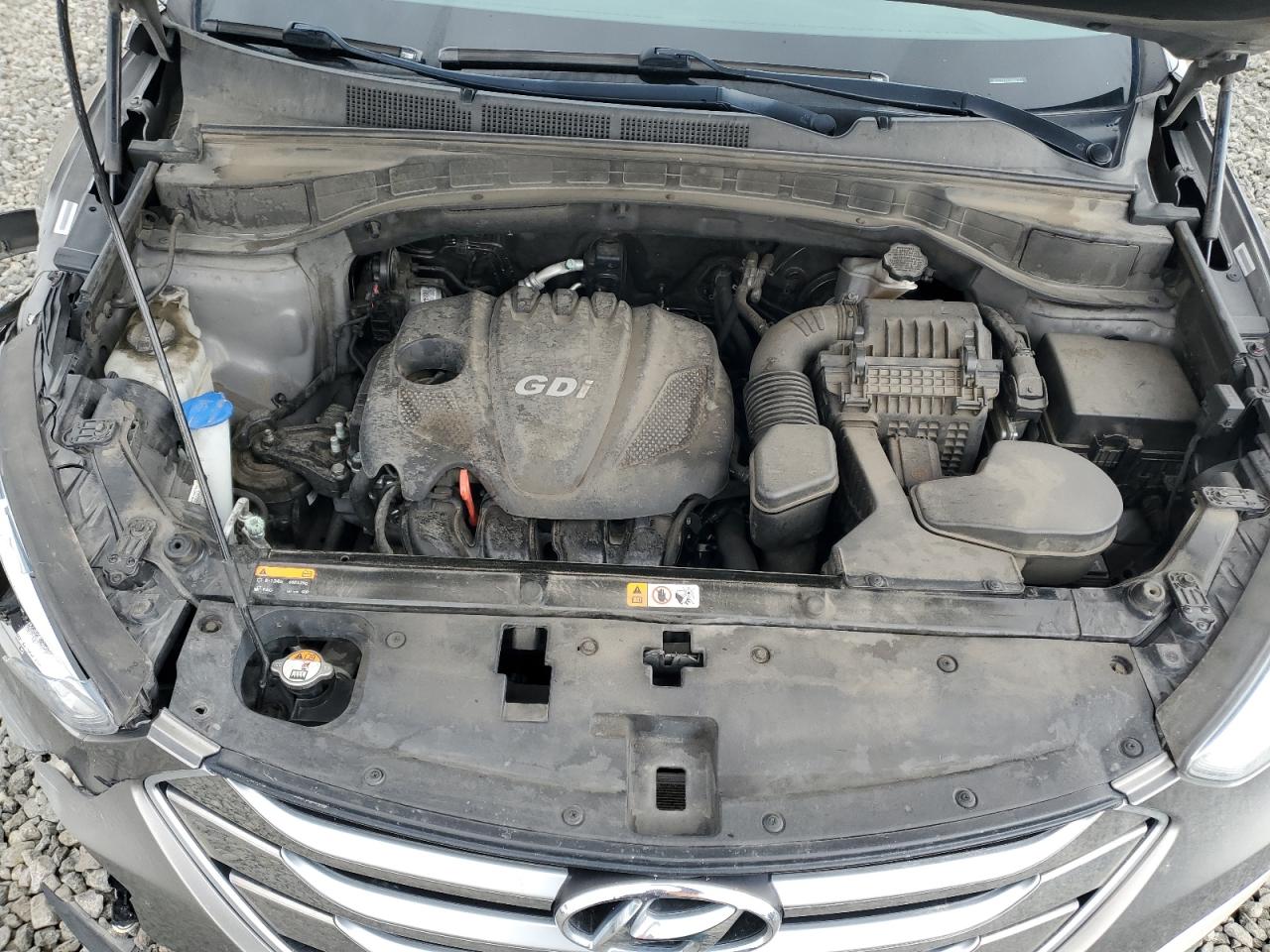 2015 Hyundai Santa Fe - Image 11