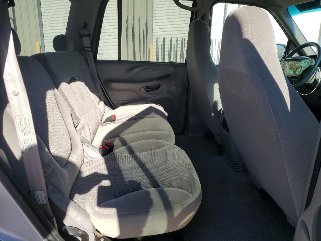 1998 Ford Expedition - Image 11