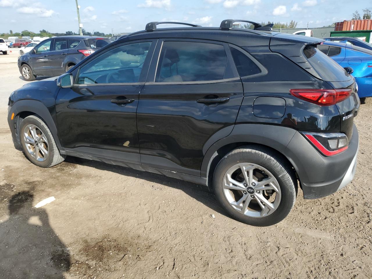 2023 Hyundai Kona - Image 2