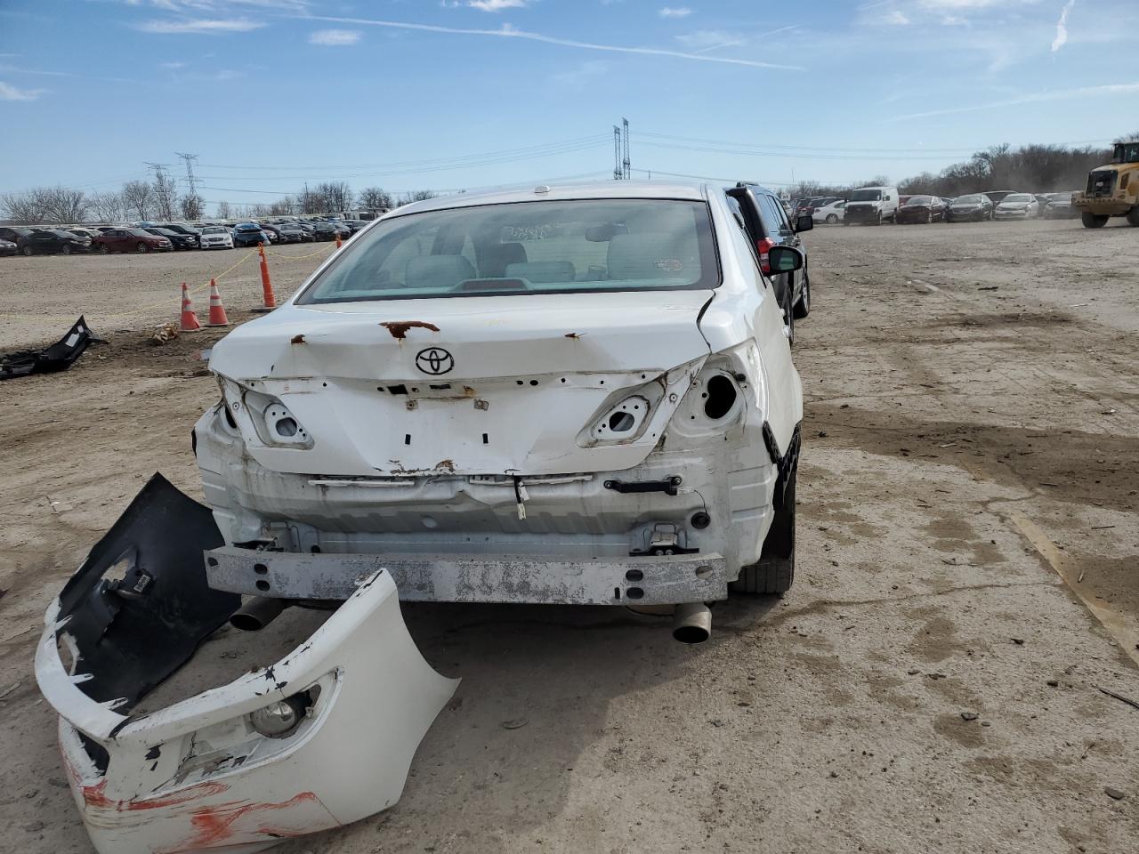 2011 Toyota Avalon Base VIN: 4T1BK3DB2BU421709 Lot: 47562825