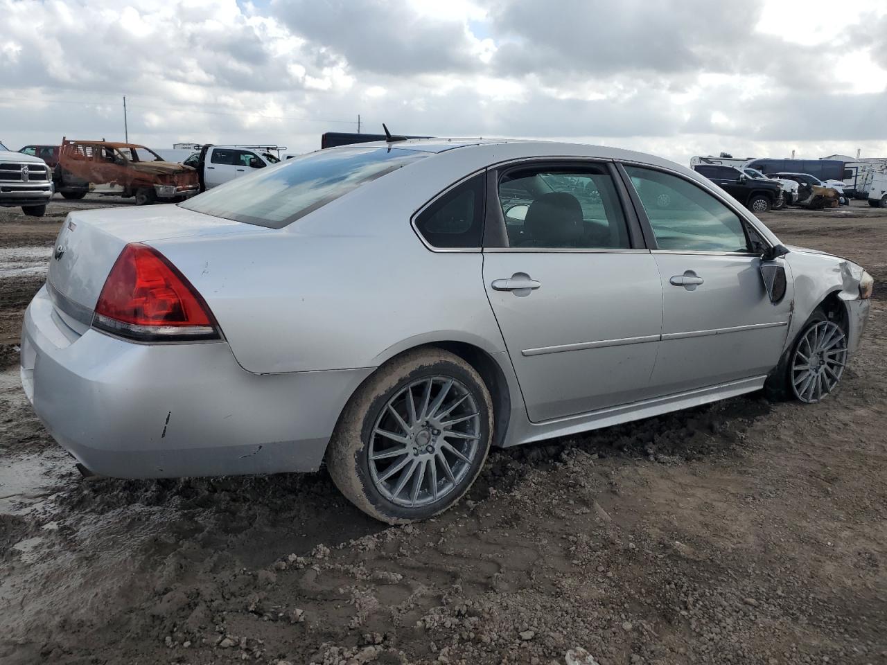 2012 Chevrolet Impala - Image 3
