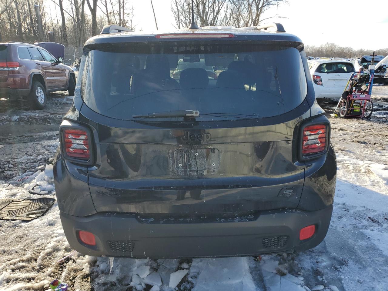 2016 Jeep Renegade - Image 6