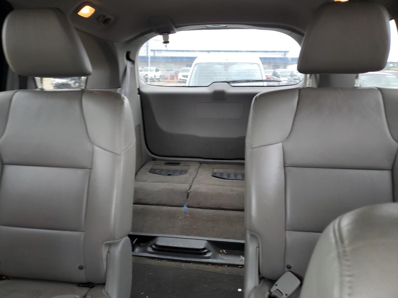 2013 Honda Odyssey - Image 10