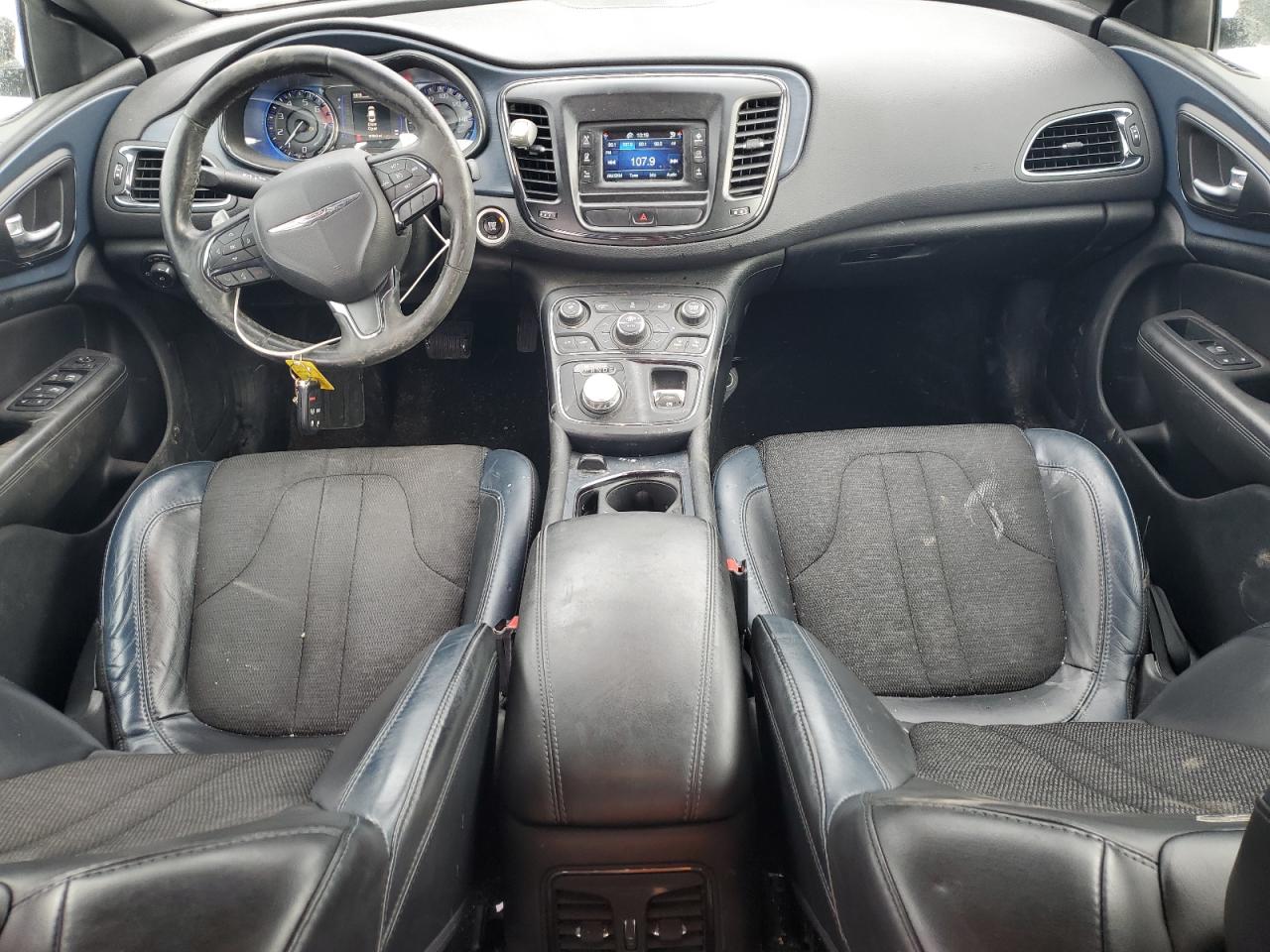 2015 Chrysler 200 - Image 8