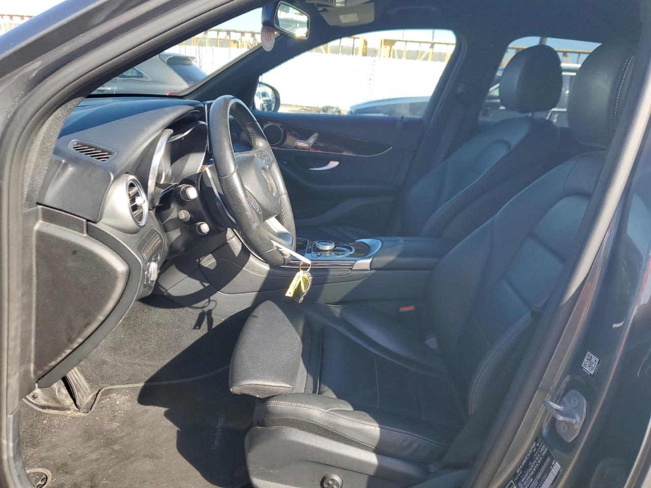 2018 Mercedes-Benz GLC - Image 7
