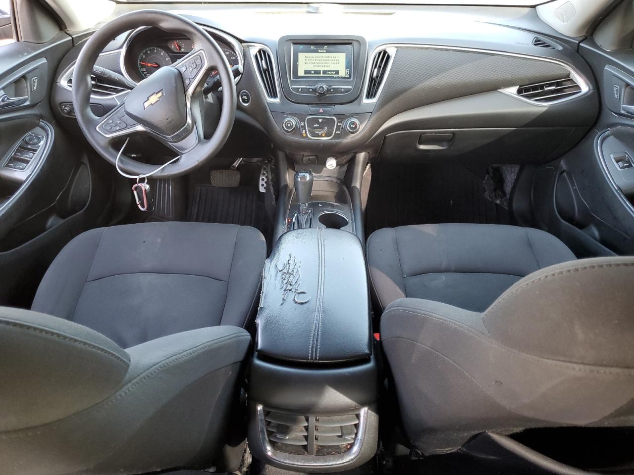 2017 Chevrolet Malibu - Image 8