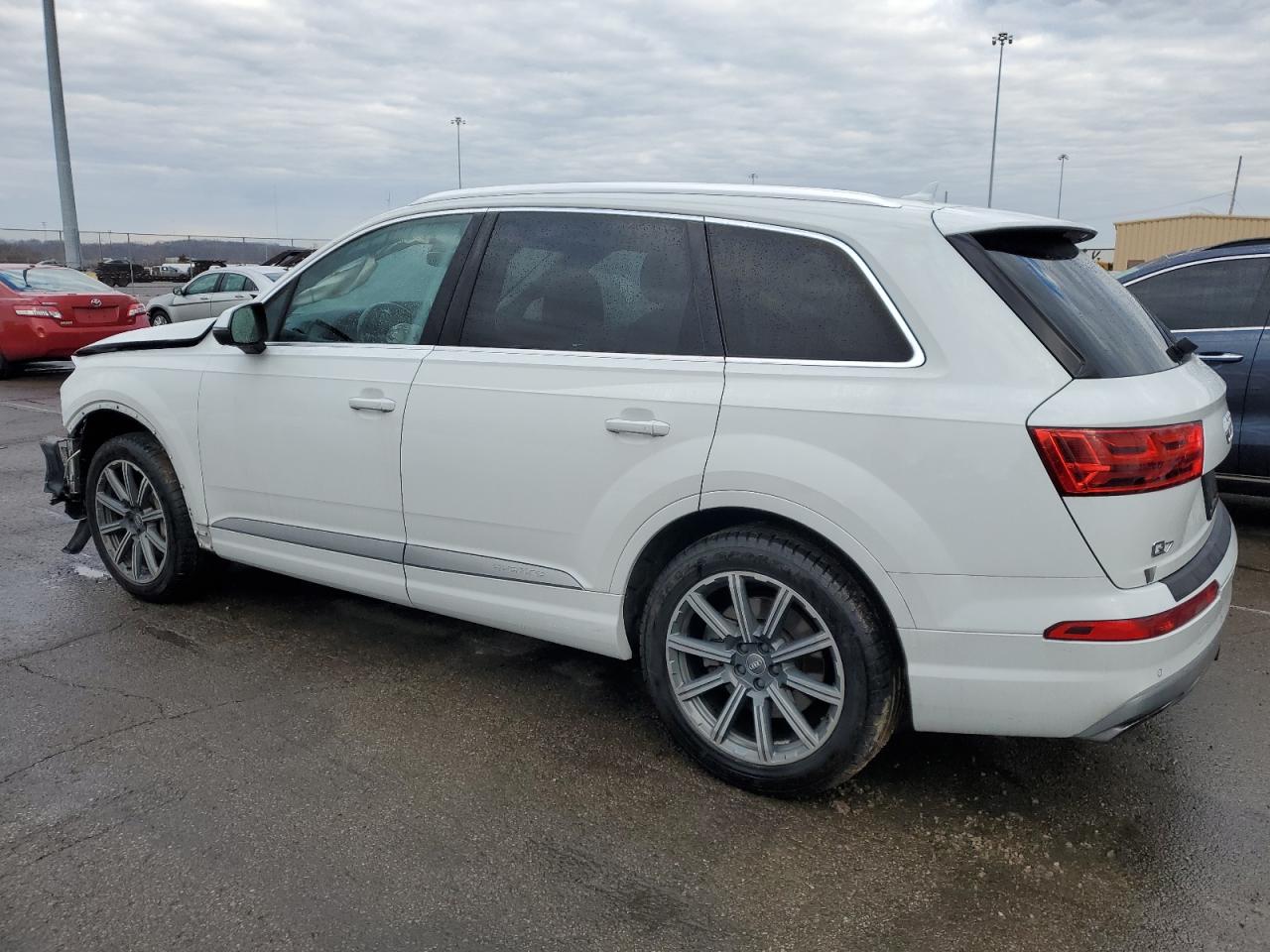 2017 Audi Q7 - Image 2