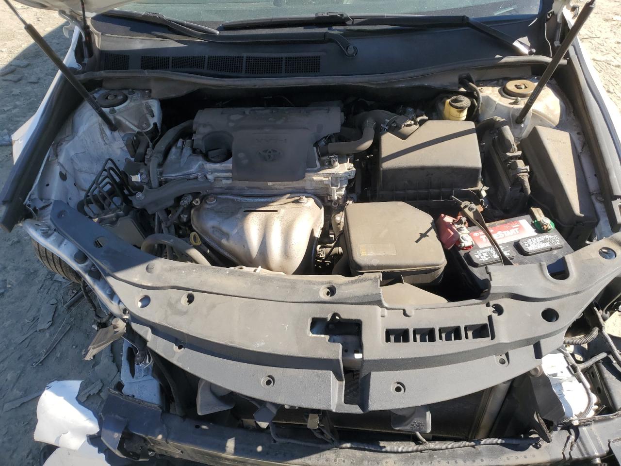 2016 Toyota Camry - Image 11