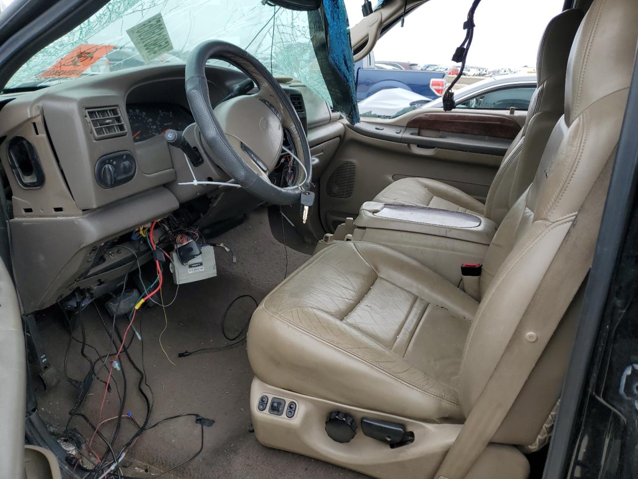 2000 Ford Excursion - Image 7