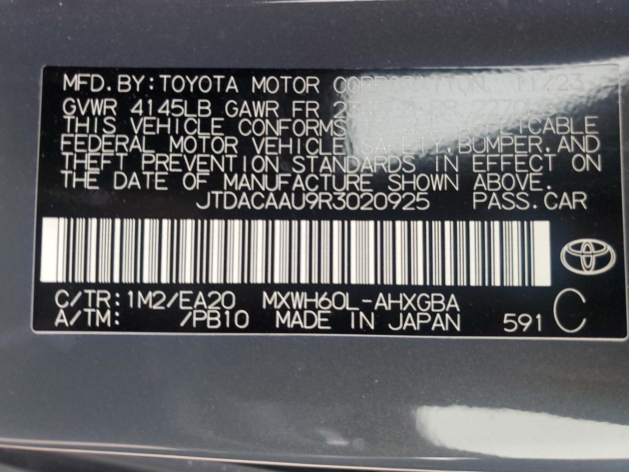 2024 Toyota Prius - Image 12