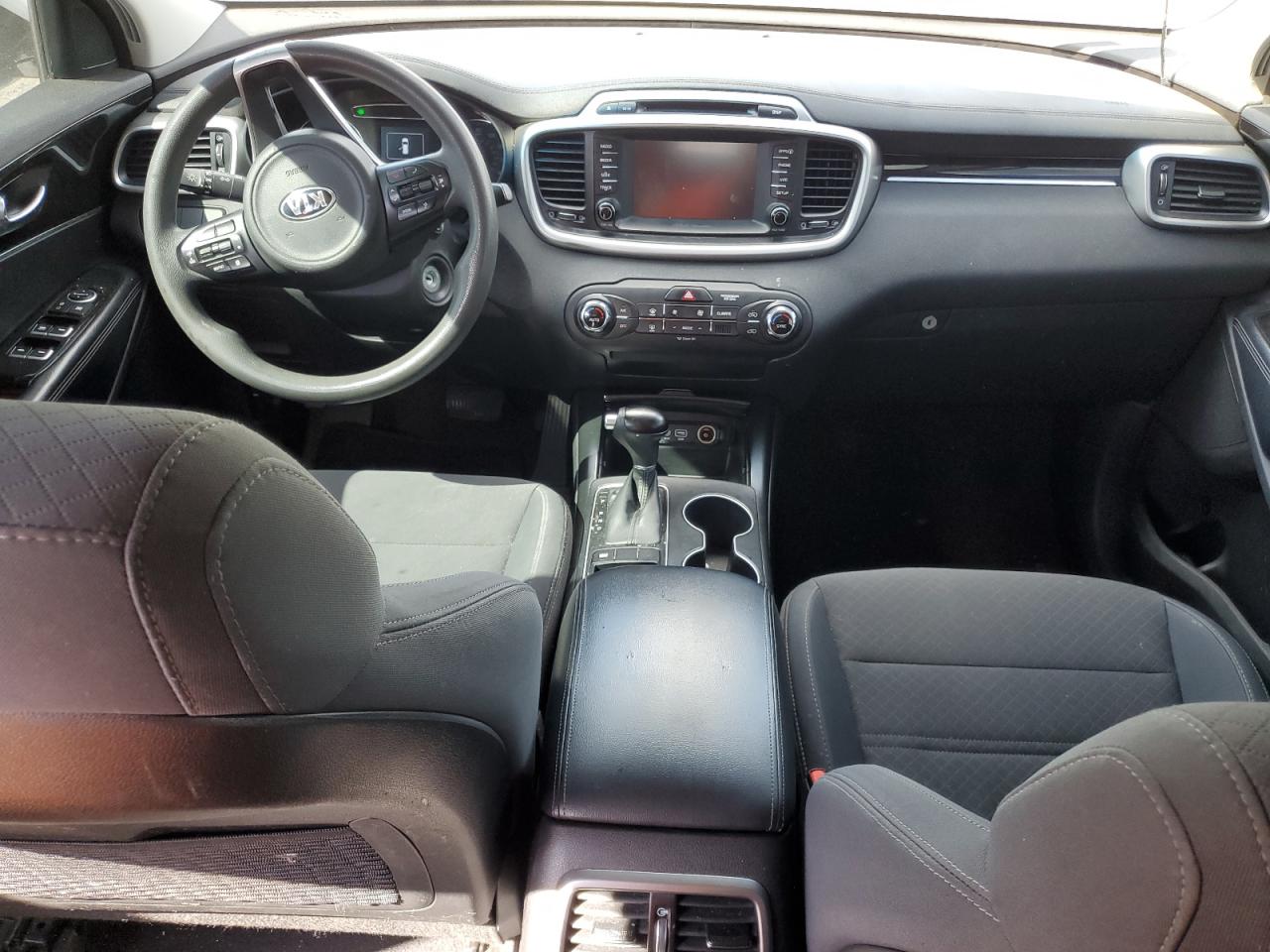 2018 Kia Sorento - Image 8