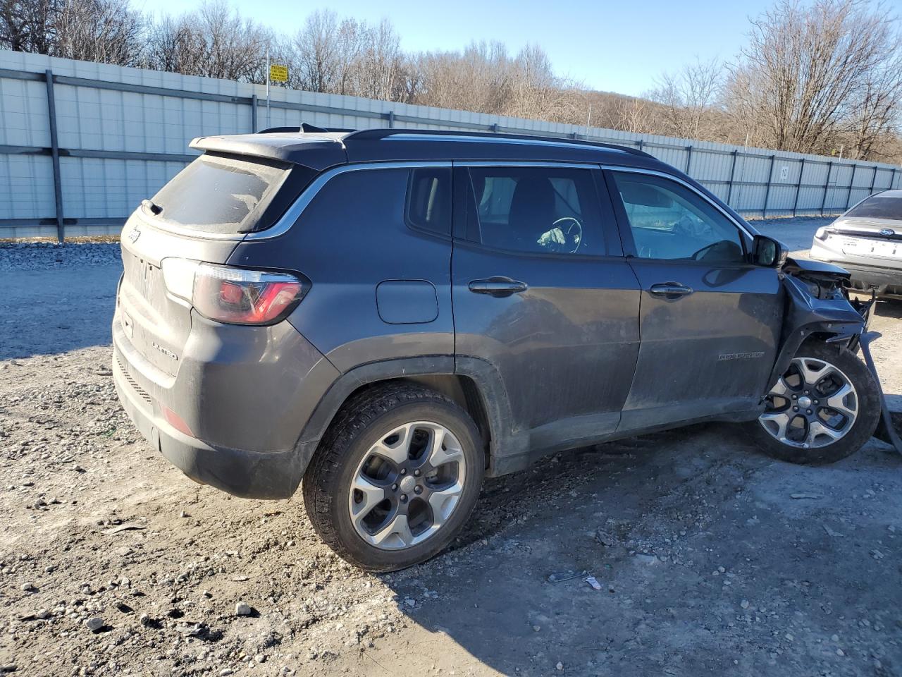 2020 Jeep Compass - Image 3