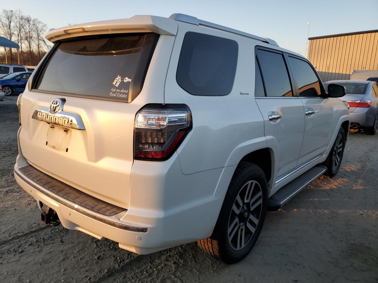 2014 Toyota 4Runner - Image 3