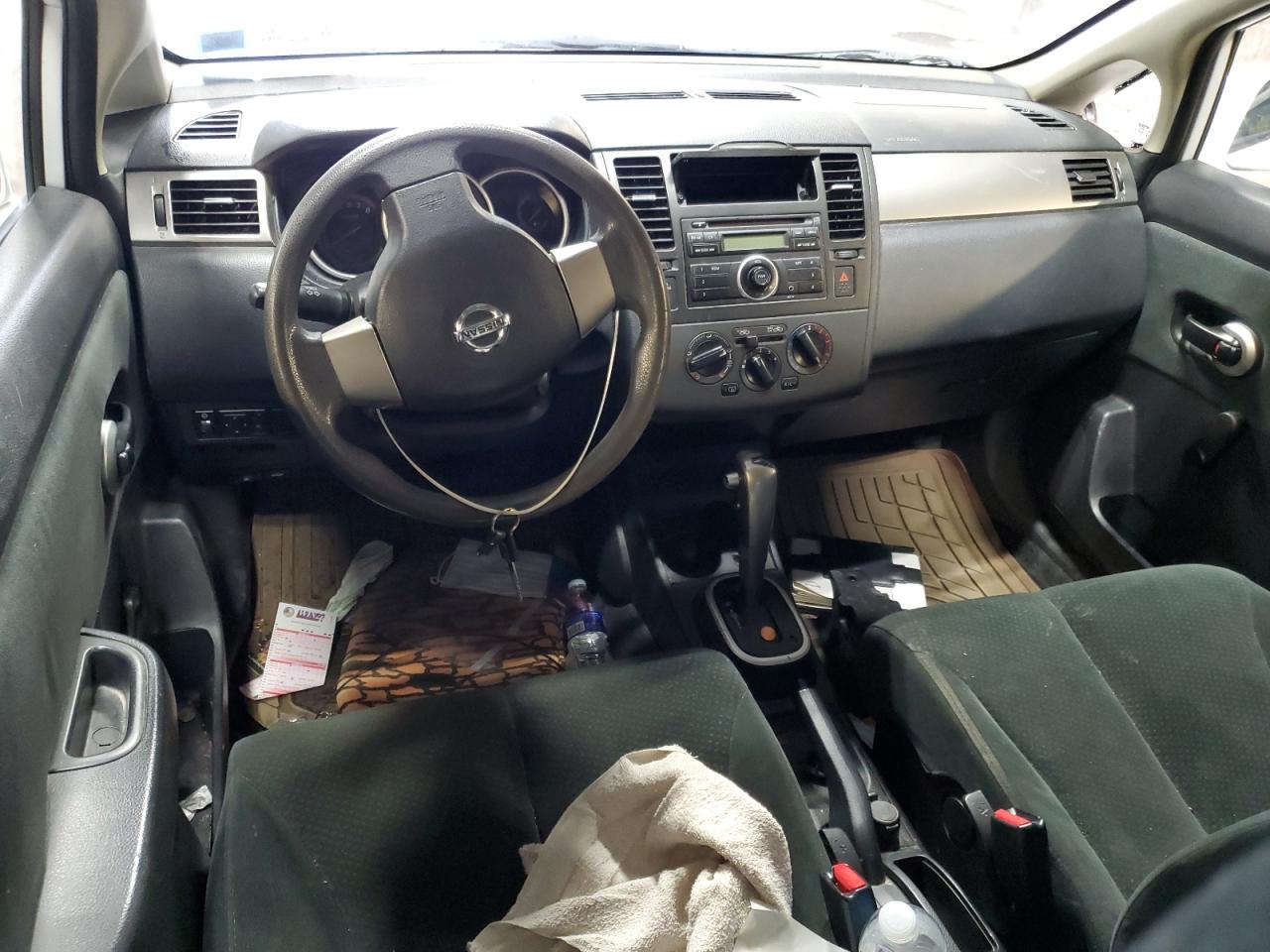 2010 Nissan Versa - Image 8