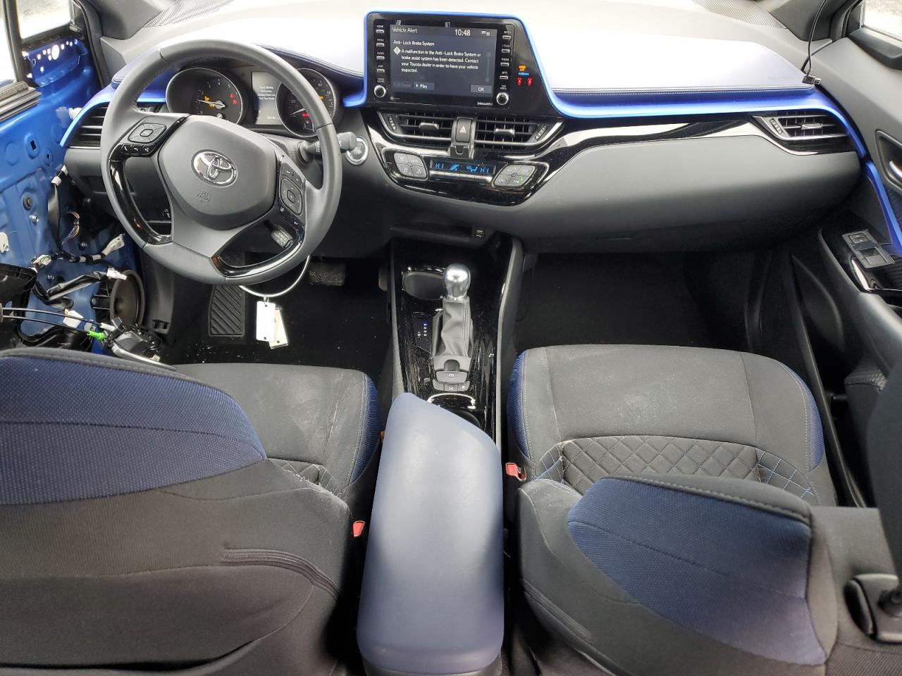 2021 Toyota C-HR - Image 8