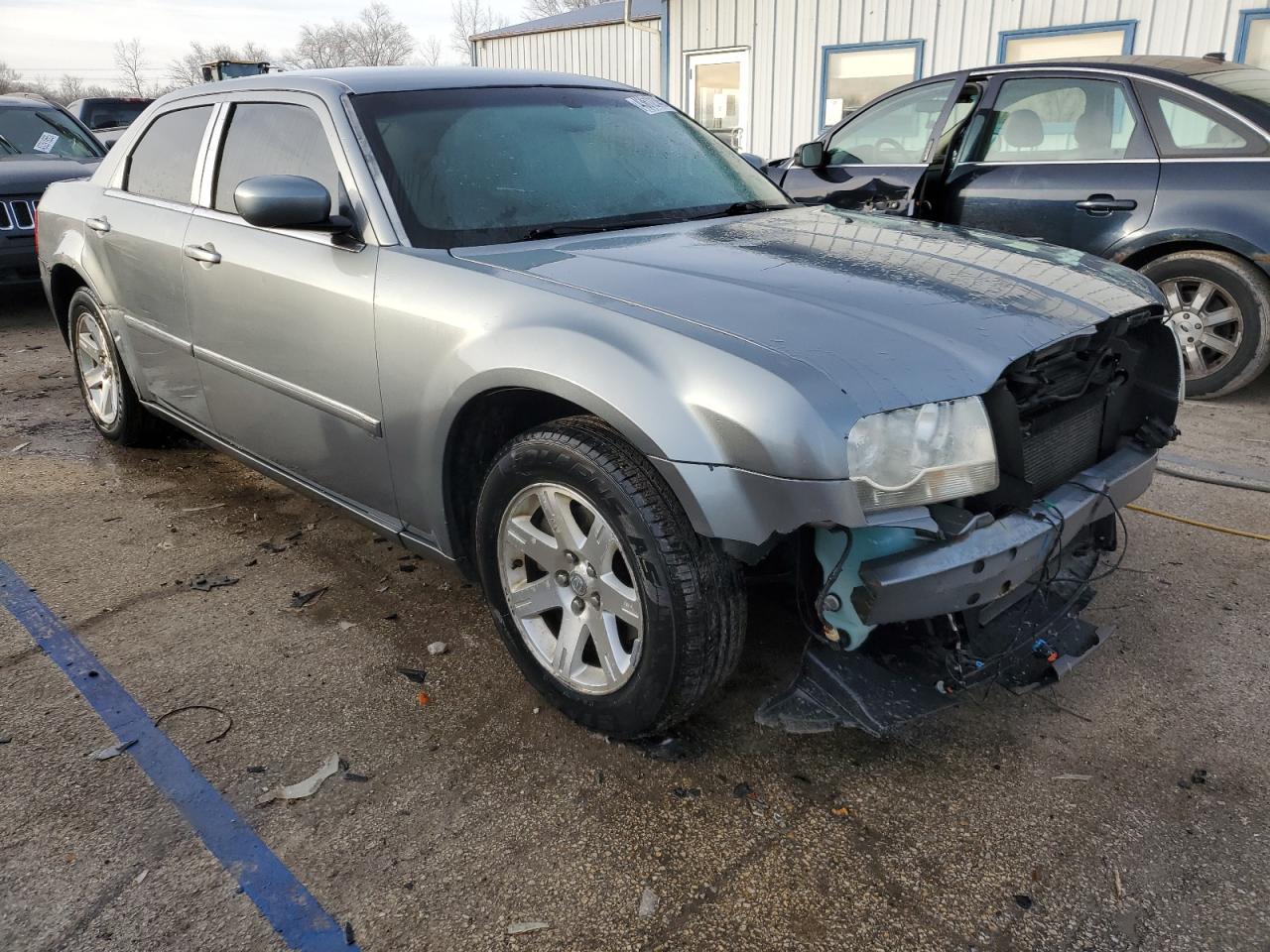 2006 Chrysler 300 - Image 4