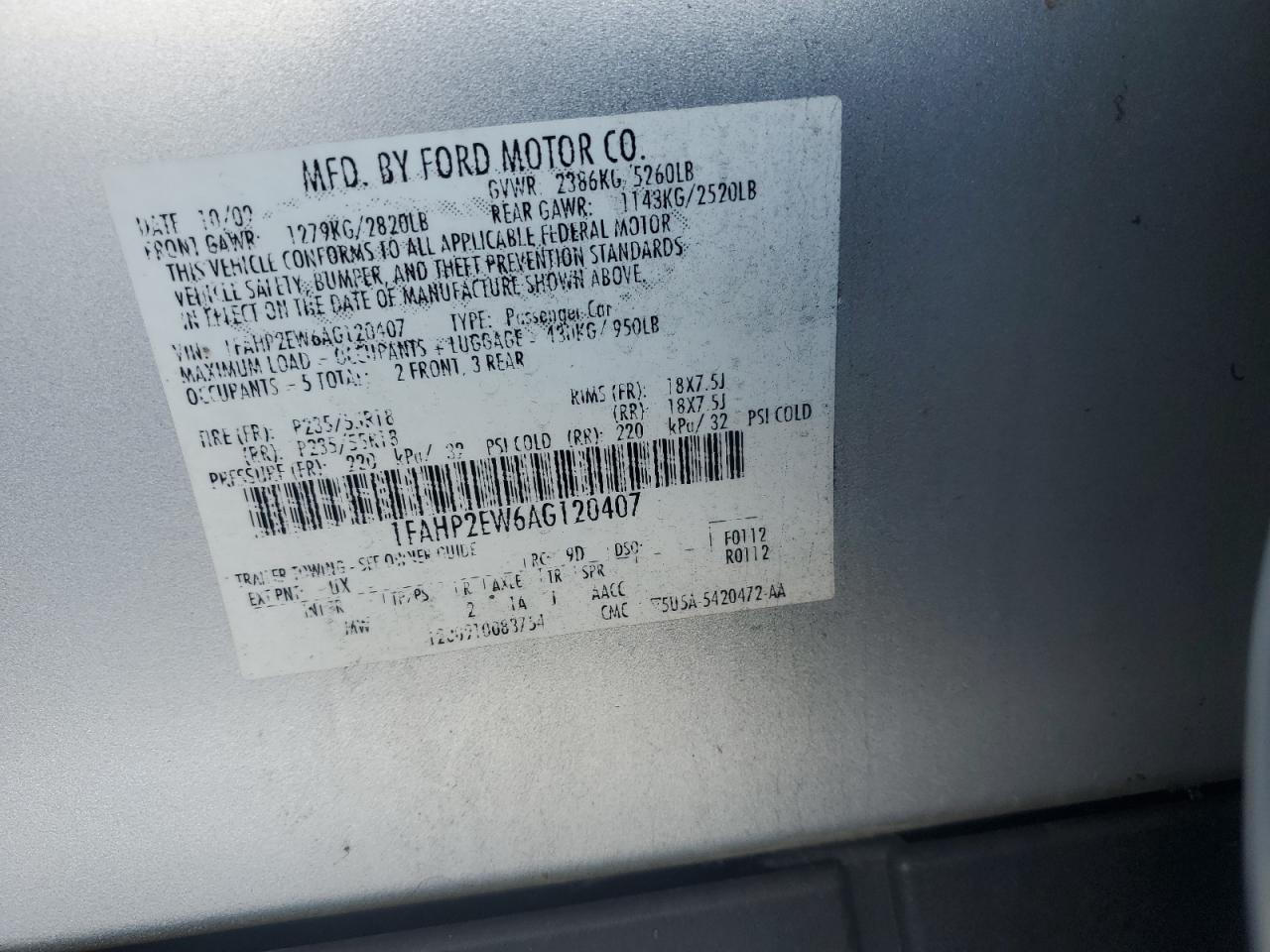 2010 Ford Taurus - Image 12
