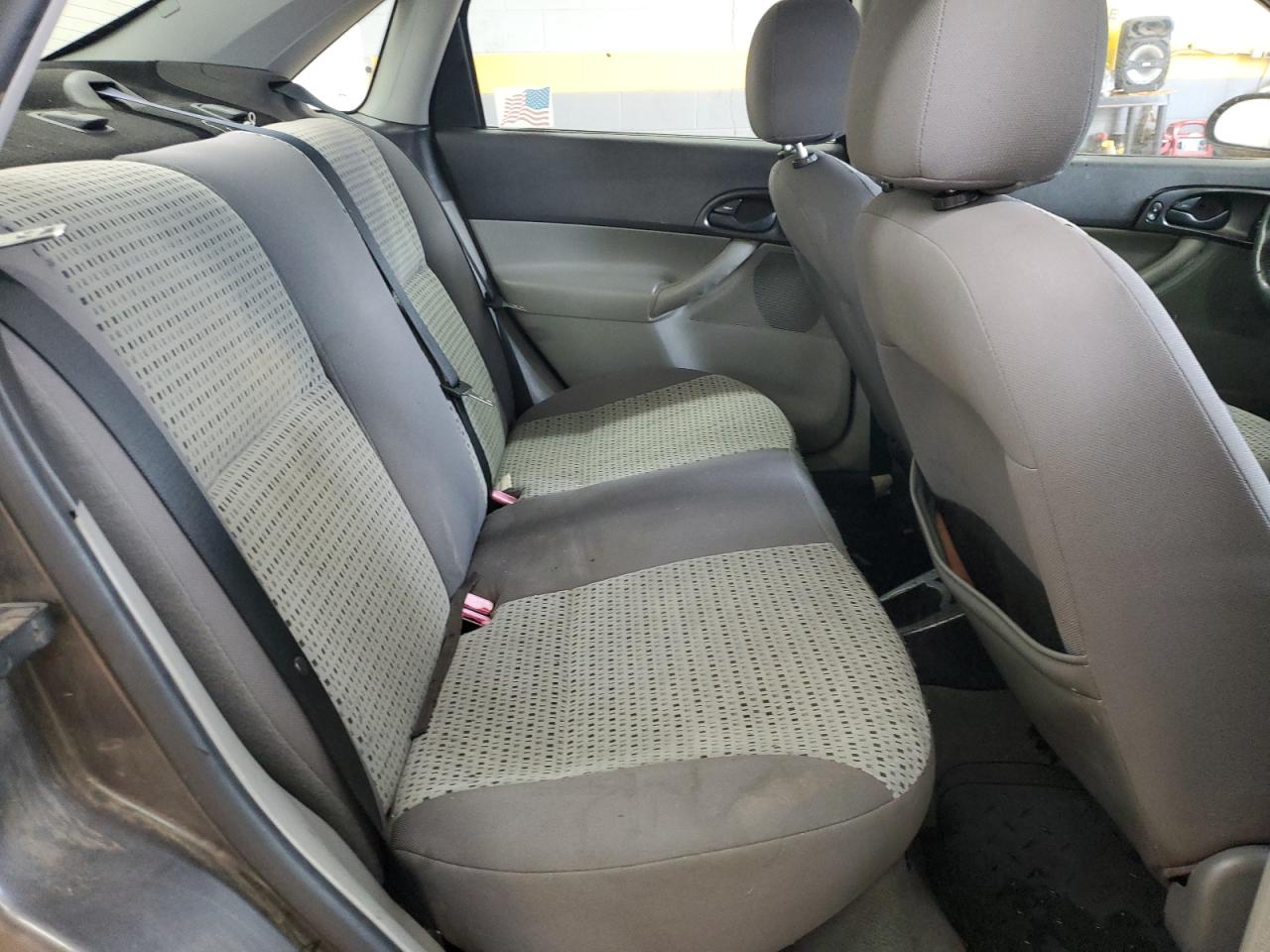 2006 Ford Focus - Image 10