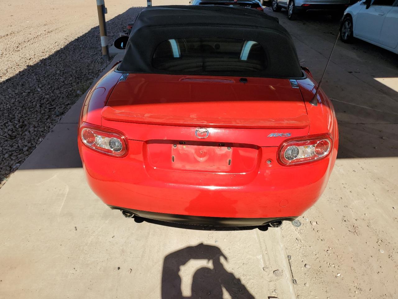 2010 Mazda MX-5 - Image 11