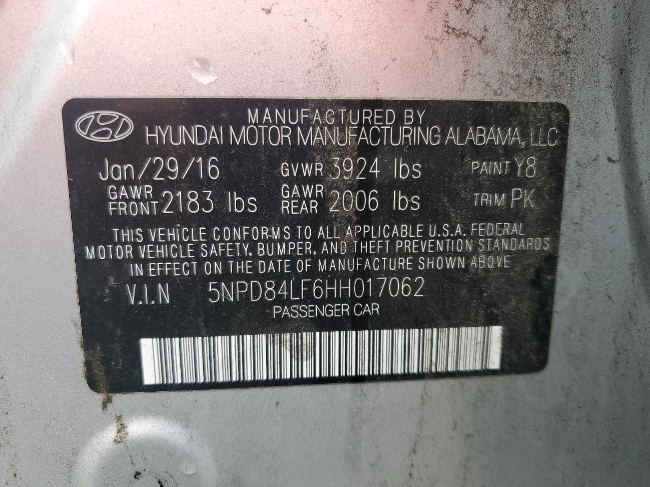 2017 Hyundai Elantra - Image 12