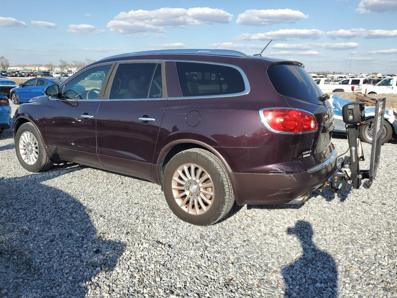 2009 Buick Enclave - Image 2