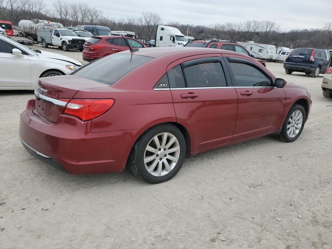2013 Chrysler 200 - Image 3