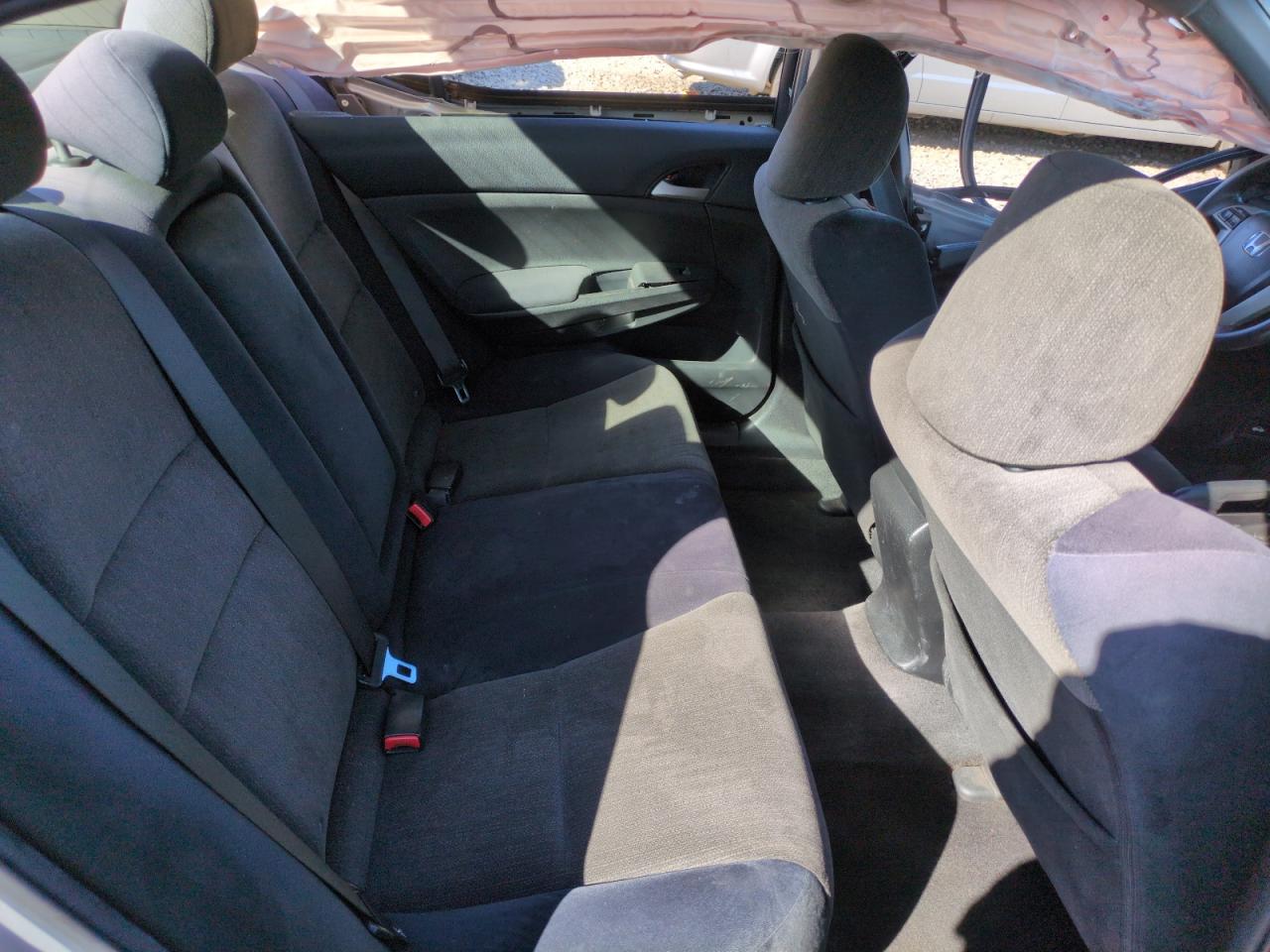 2009 Honda Accord - Image 10