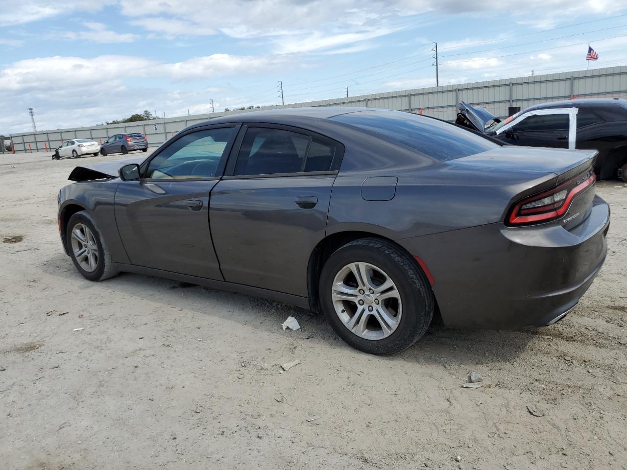 2016 Dodge Charger - Image 2