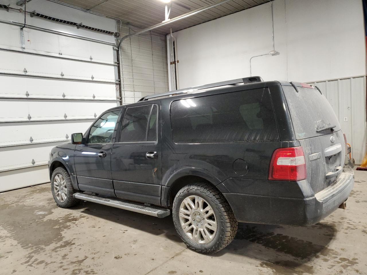 2012 Ford Expedition - Image 2