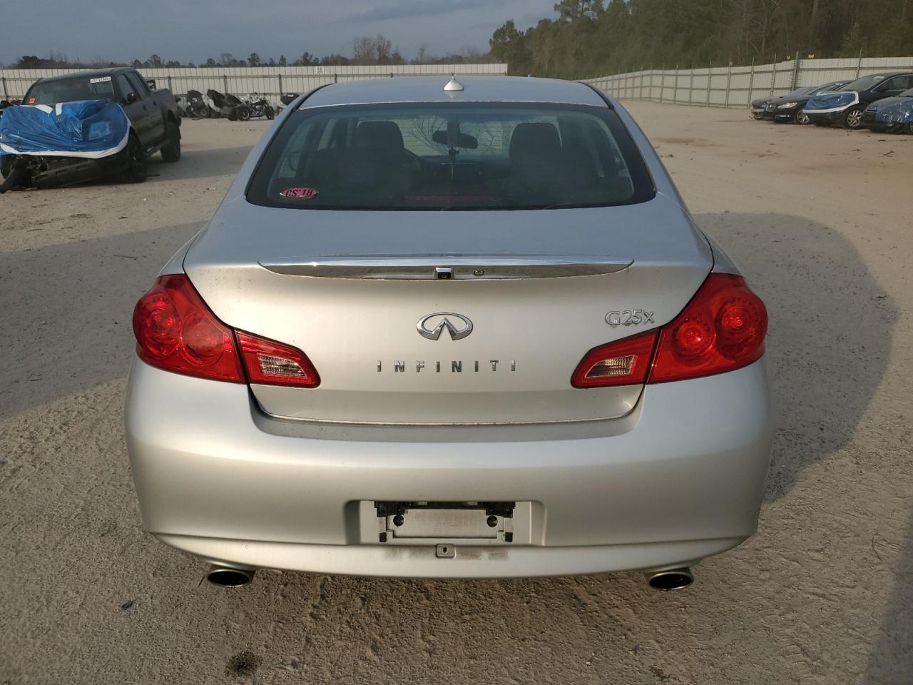 2011 Infiniti G - Image 6