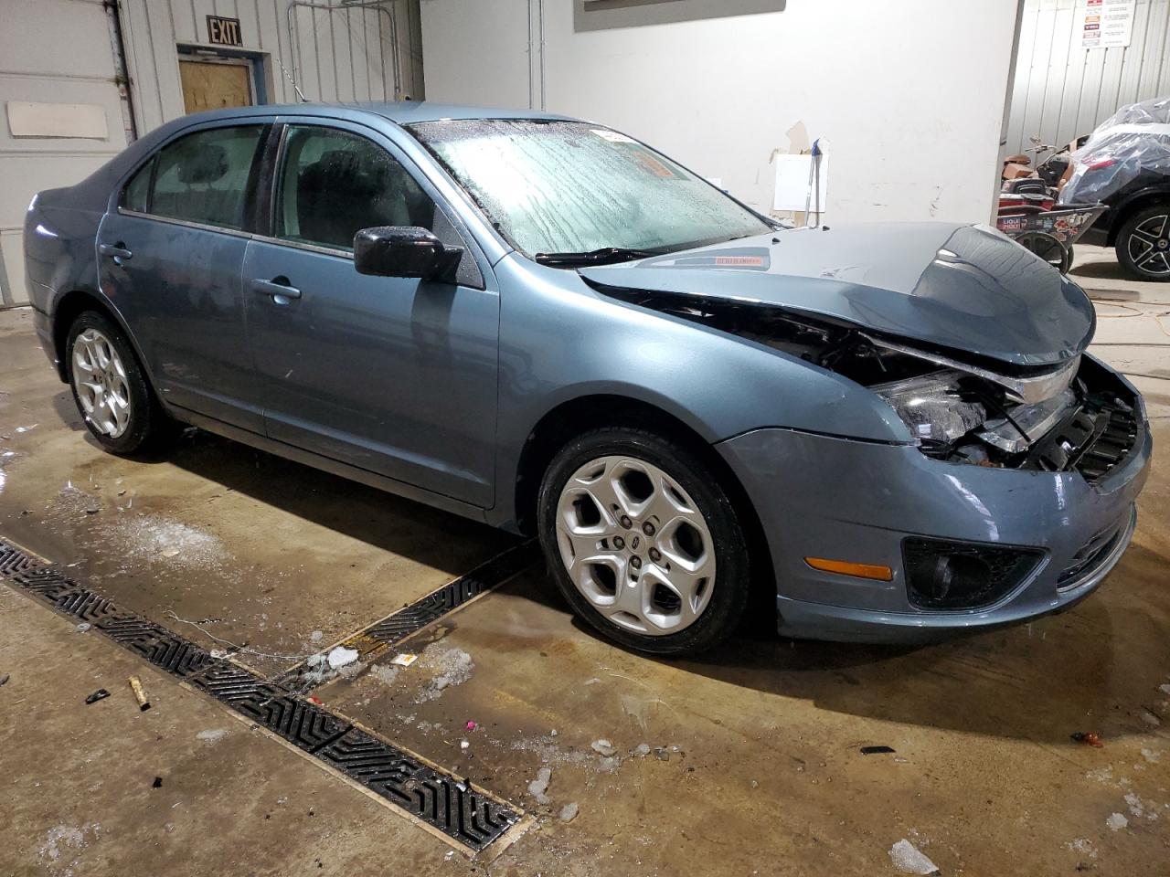 2011 Ford Fusion - Image 4