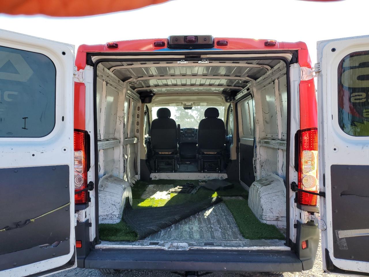 2017 RAM ProMaster City - Image 10