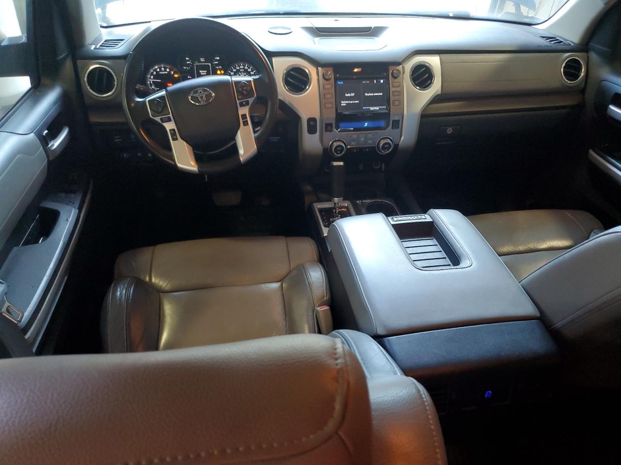 2018 Toyota Tundra - Image 8