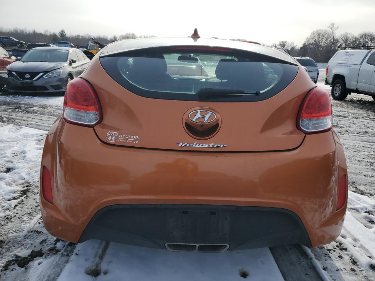 2016 Hyundai Veloster - Image 6
