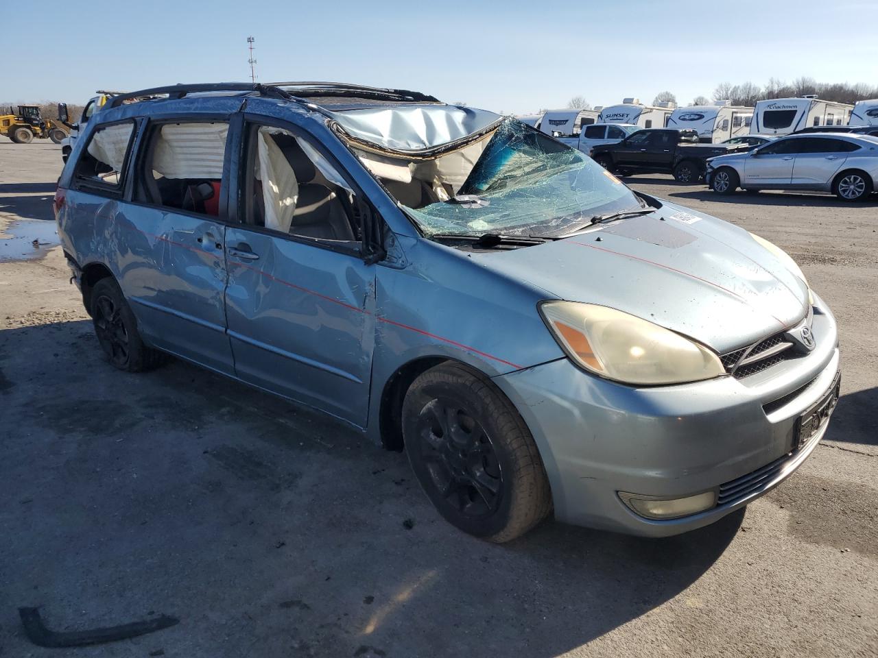 2004 Toyota Sienna - Image 4